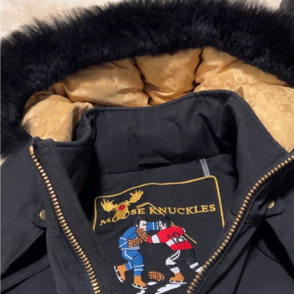 New Moose Knuckle GOLD BALLISTIC BOMBER NEOSHEAR with protective bag - Picture 3 of 3